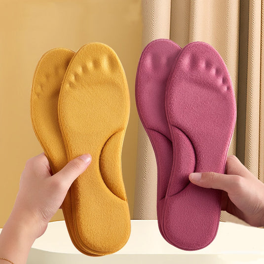 Self Heated Thermal Insoles for Feet